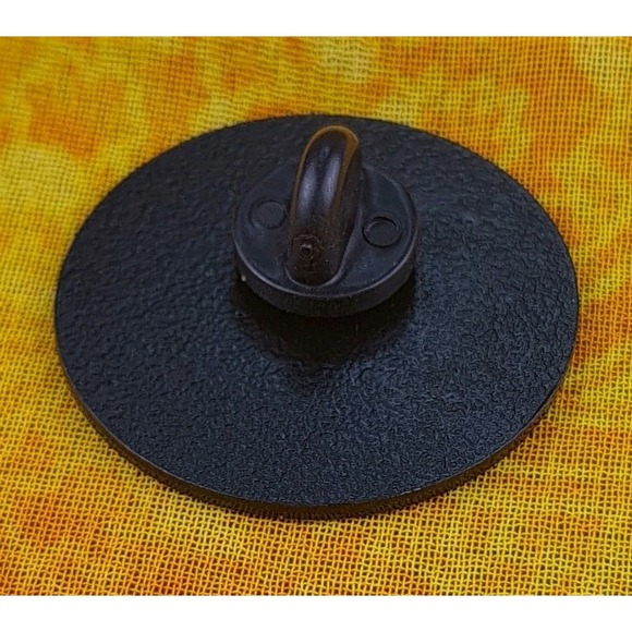 "You Find It Offensive, I Find It Funny" Enamel Round Lapel Pin 1 1/4" NIB - Picture 2 of 3